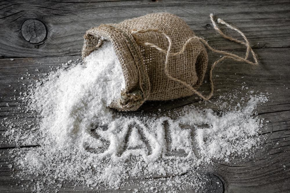 Diệt mối bằng muối dễ thực hiện